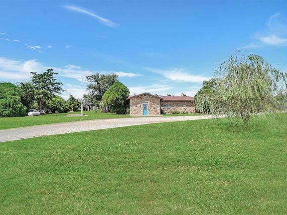 2nd image of 20449 E County Road 159