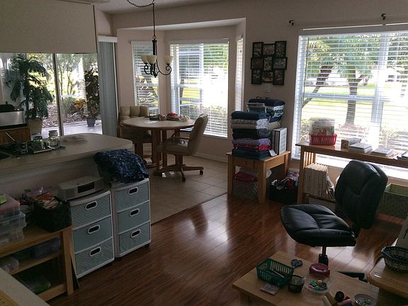 Large and bright spare room