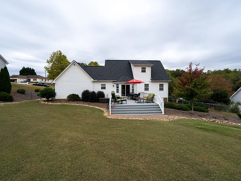 312 Home Place Dr — Photo 5