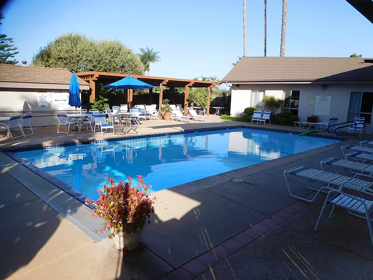 231 Moreton Bay Ln #1 — Photo 8