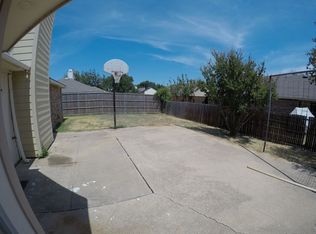 2122 Westview Trl, Denton, TX 76207