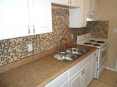 3rd image of 1712 E Waters Ave #A