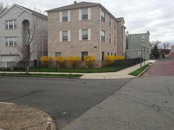 5th image of 51 Holland St