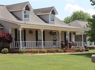 2604 Radcliff Rd, Dothan, AL 36303