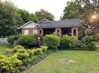 802 S Market St, Scottsboro, AL 35768