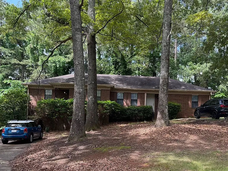757 Willowgate Cir #A — Photo 2