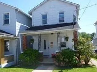 163 Spring St, Nazareth, PA 18064