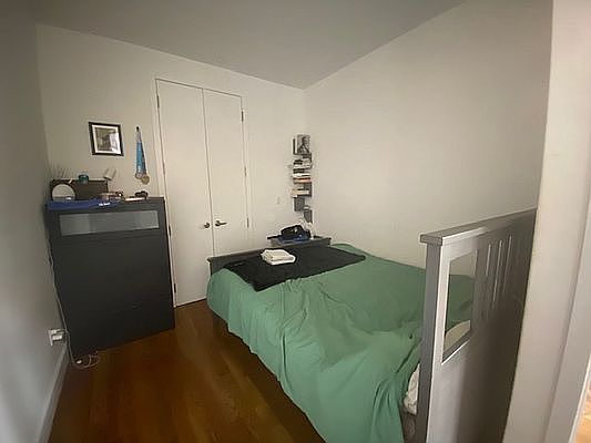 4th image of 1380 Bedford Ave APT 1A