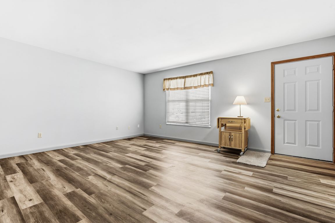 next background image