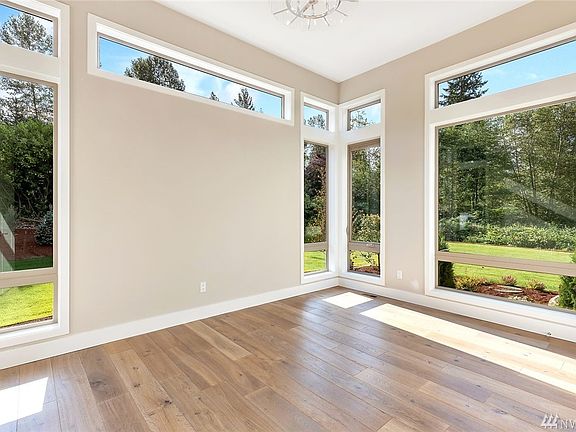 3rd image of 7024 Interurban Blvd