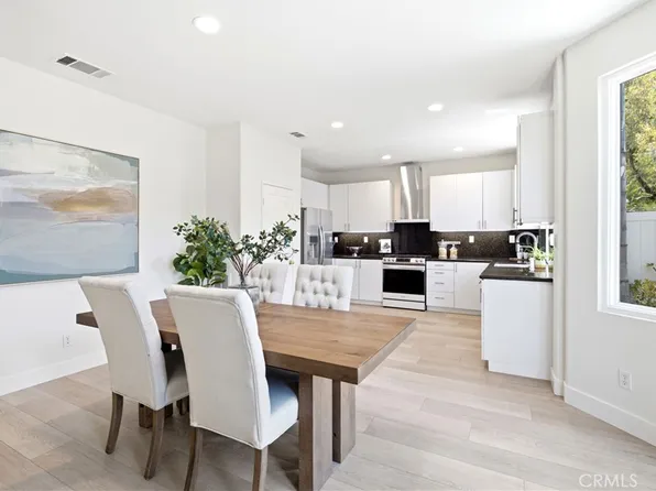 102 Millbrook, Irvine, CA 92618