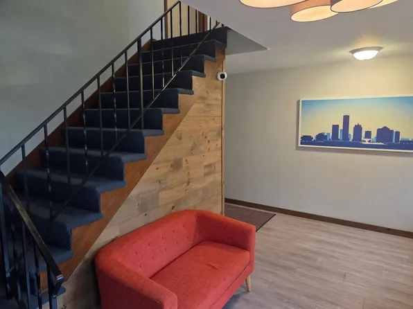 1400 E Warnimont Ave, 1400 E Warnimont Ave #212, Milwaukee, WI 53207