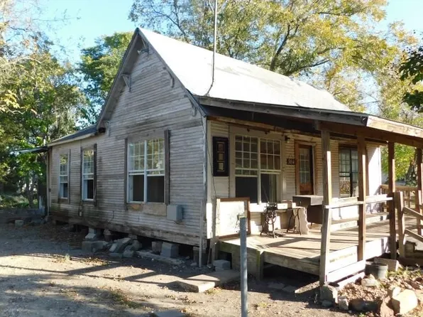 304 N Connett St, Leonard, TX 75452