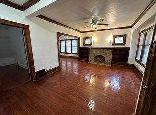 2772 N 48th St #1, Milwaukee, WI 53210