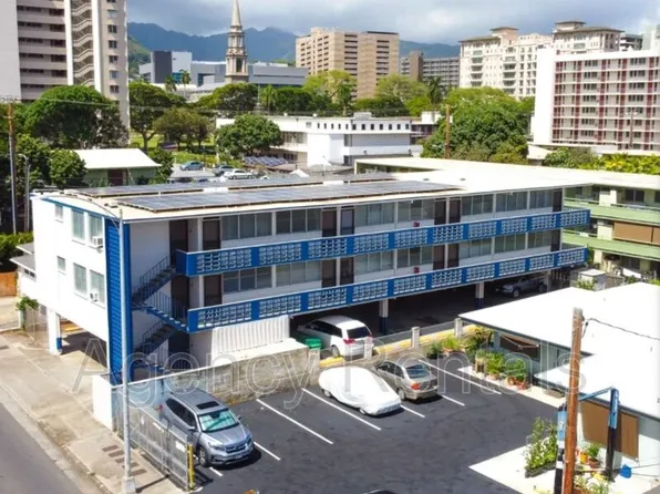 1019 Punahou St APT 308, Honolulu, HI 96826