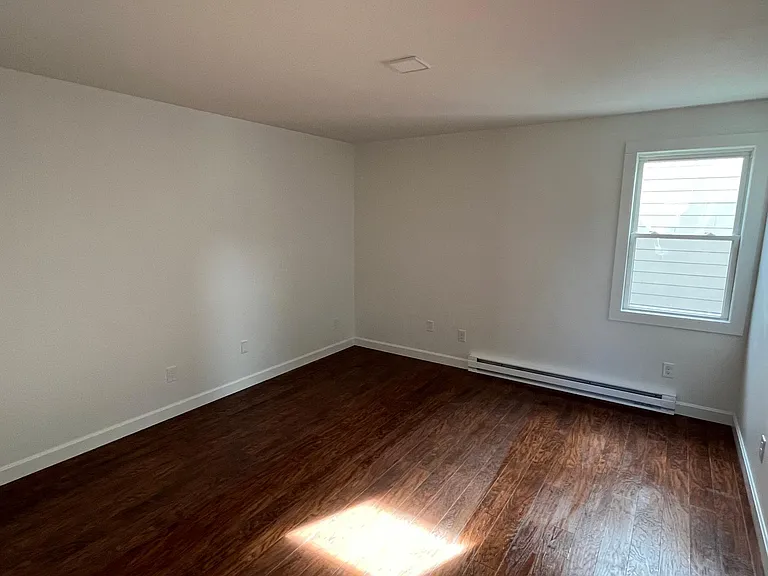 84 Main St #1 — Photo 3