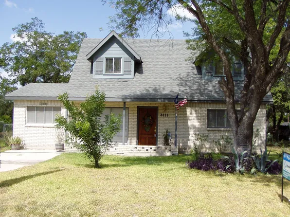 3111 Shadow Bend Dr, San Antonio, TX 78230