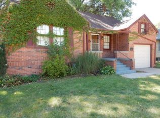1811 Lincoln St, Beatrice, NE 68310