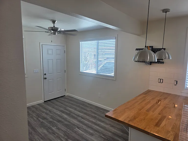 100 E Plymouth St #100 — Photo 5