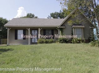 6001 Cottage Hill Dr, Millington, TN 38053