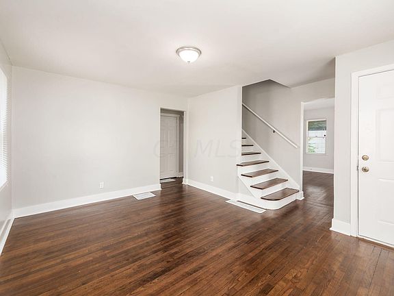 4th image of 2174 Middlehurst Dr