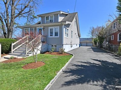 107 Humphrey St, Englewood, NJ, 07631
