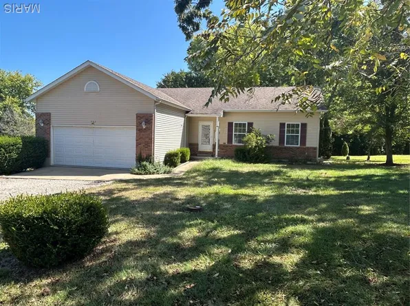 982 Huntington Meadows Ln, Sullivan, MO 63080