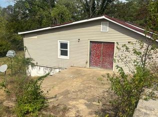 11625 Argonne Rd, Festus, MO 63028