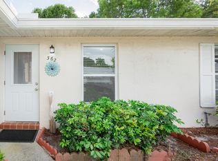 362 Bennington Ln, Lake Worth, FL 33467
