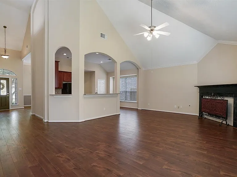 7211 Emerald Run Ln — Photo 17