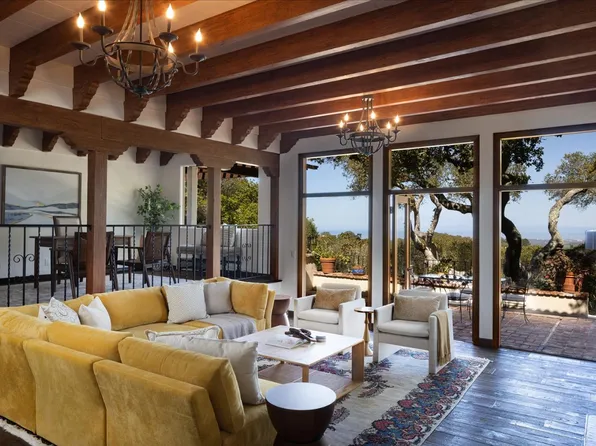 11975 Saddle Rd, Monterey, CA 93940