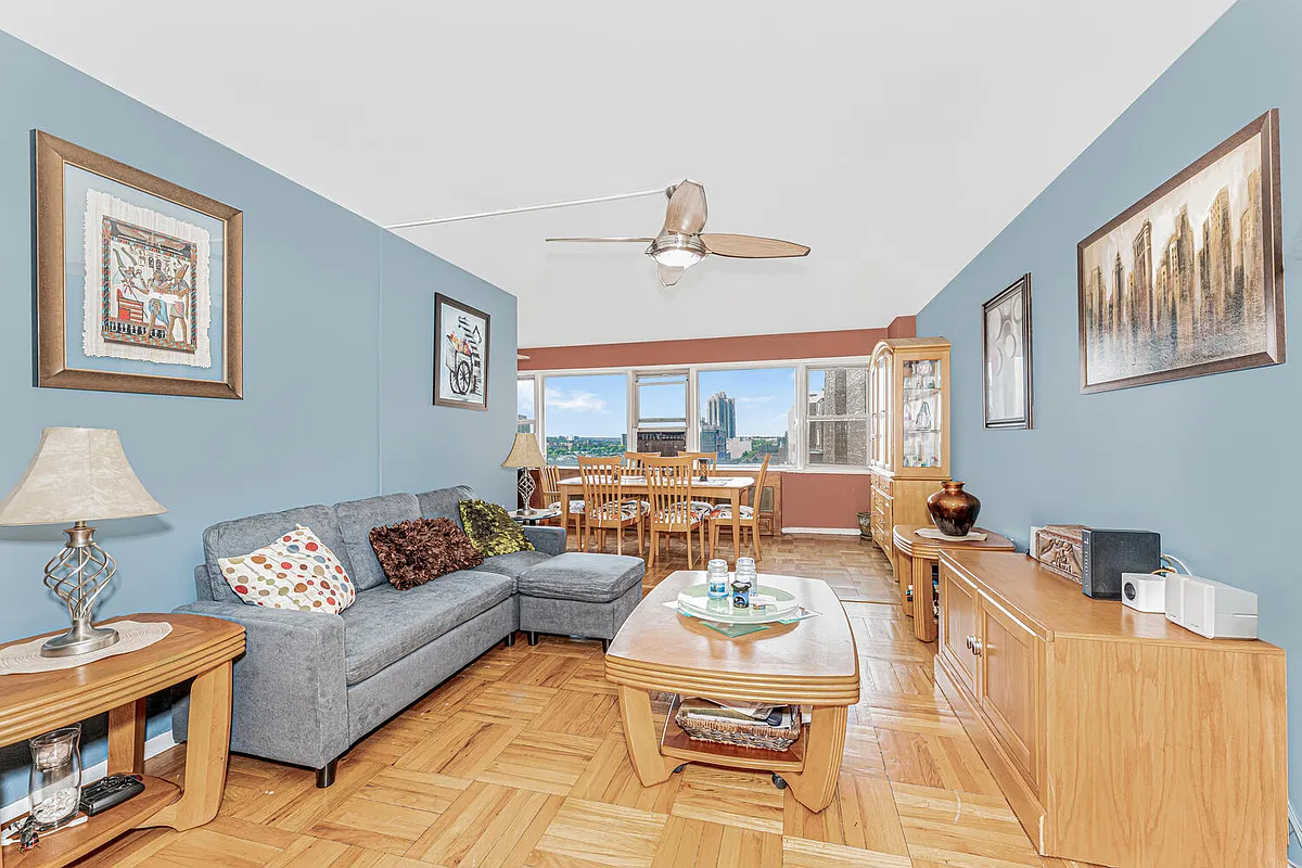 3131 Grandconcourse Unit 11J  