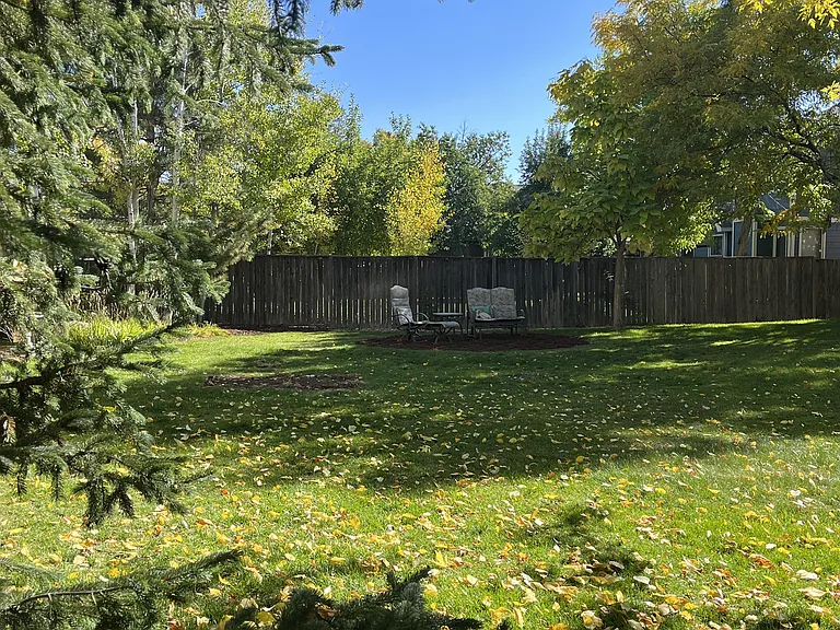 2032 Prairie View Ct — Photo 13