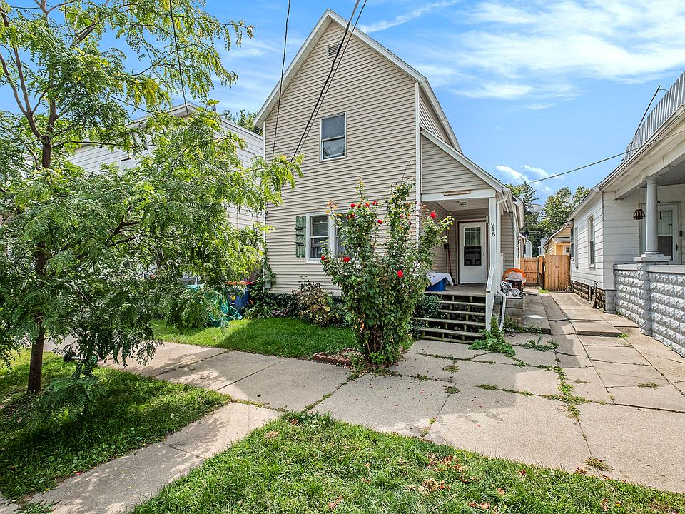 1st image of 918 Nagold St NW