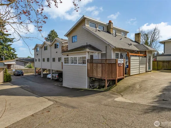 9480 Olson Place SW #G, Seattle, WA 98106