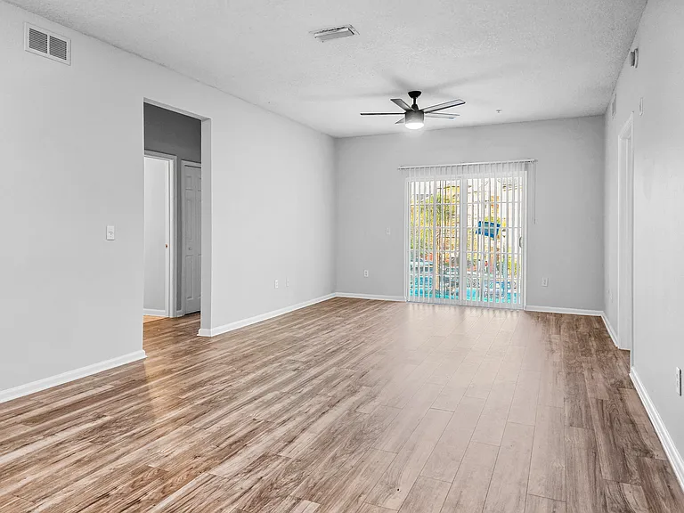 4920 Key Lime Dr #201 — Photo 8