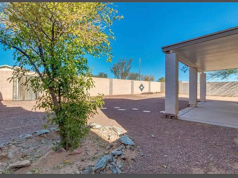 804 W Melrose Dr — Photo 11