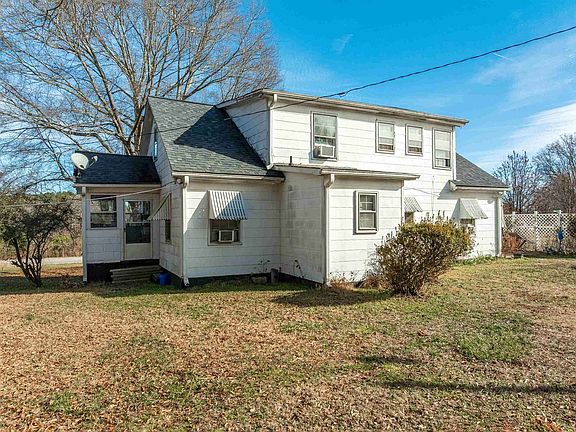 4th image of 1741 Rainbow Lake Rd