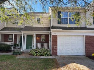 1566 Brookfield Cir, Franklin, IN 46131