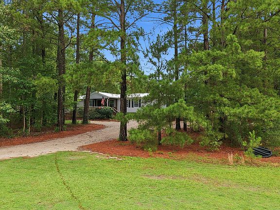 2nd image of 104 Pineview Dr