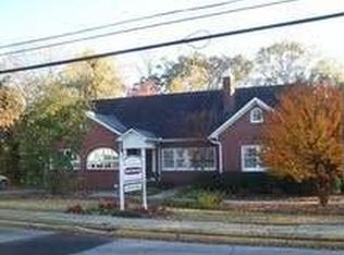 119 E Center St, Carrollton, GA 30117