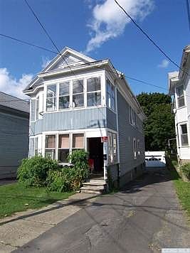 front and garage from street