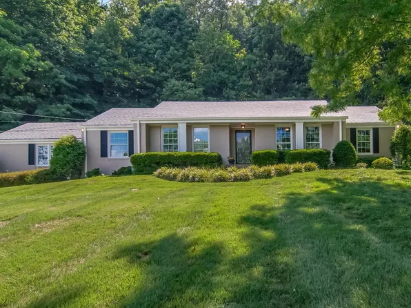 2217 Chickering Ln, Nashville, TN 37215