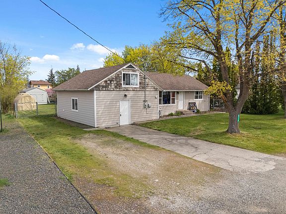 2nd image of 8719 E Valleyway Ave