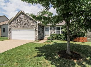 5131 Queens Castle Rd, Louisville, KY 40229