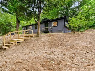 93 Mountain Rd, Goffstown, NH 03045