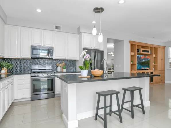 34 Fuller Ct, Oakley, CA 94561