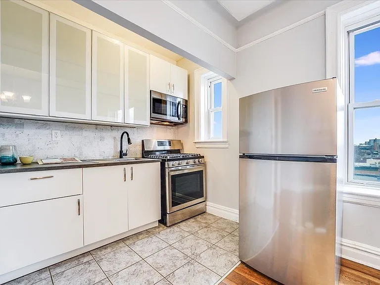 50 Reservoir Ave #404 — Photo 11