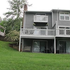 5th image of 271 Shore Dr