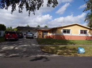 4861 NW 5th St, Plantation, FL 33317